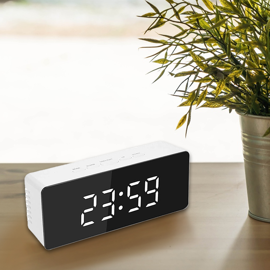 MIRROR ALARM CLOCK
