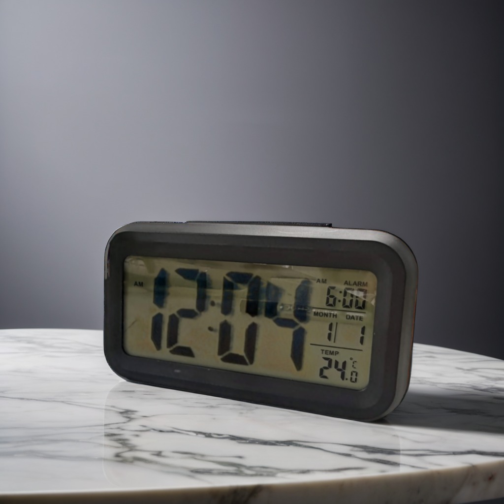 LCD DIGITAL CLOCK